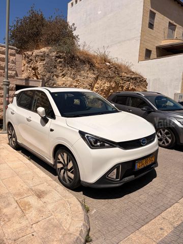 מודעת רכב מיצובישי לנסר