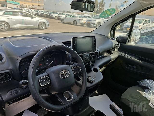 טויוטה פרואייס סיטי