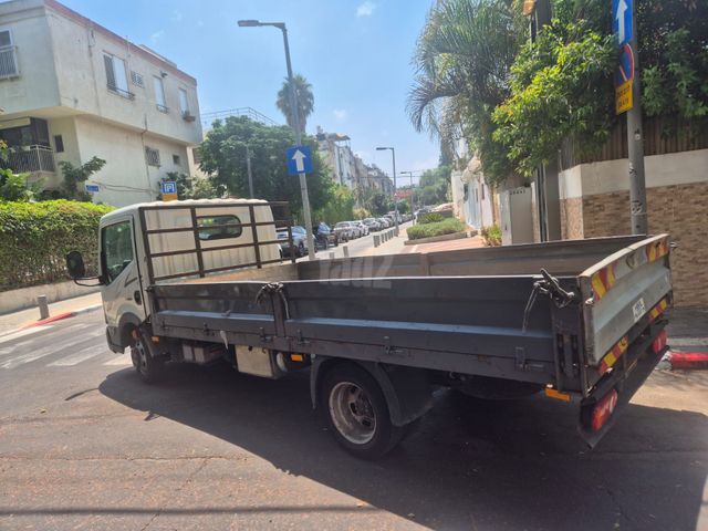 ניסאן קבסטאר