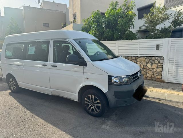 מודעת רכב פולקסווגן טרנספורטר