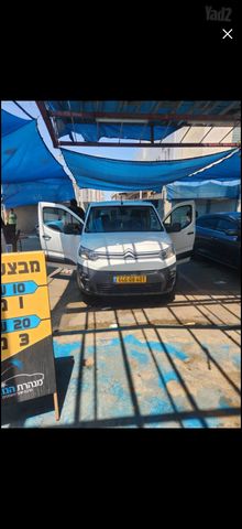 מודעת רכב סיטרואן ברלינגו