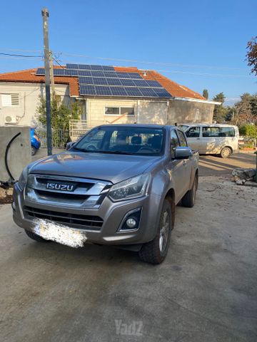 מודעת רכב איסוזו די-מקס