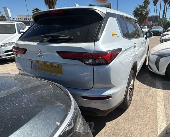 מודעת רכב מיצובישי אאוטלנדר