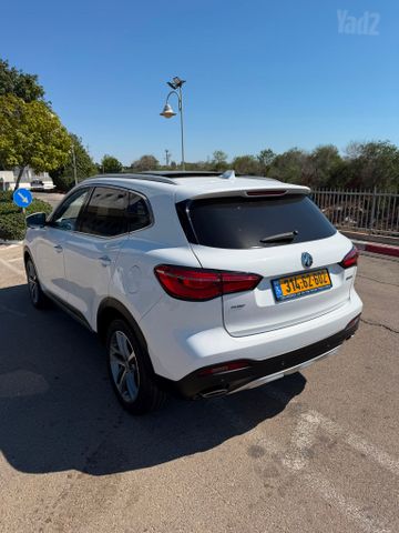מודעת רכב אם ג'י EHS PHEV 2