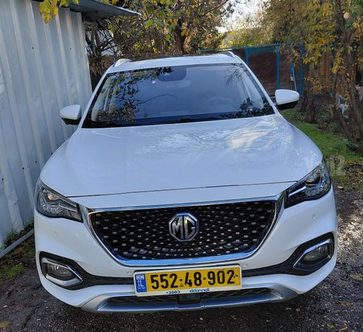 מודעת רכב אם ג'י EHS PHEV