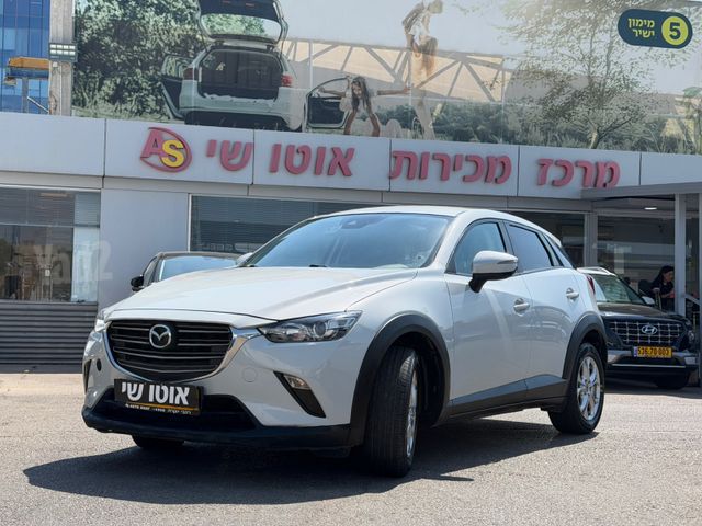 מודעת רכב מאזדה CX-3