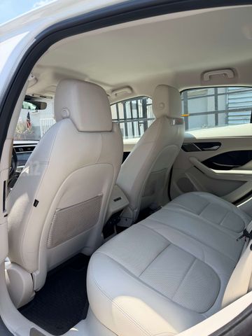 יגואר I-Pace
