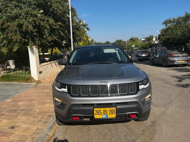 ג'יפ קומפאס