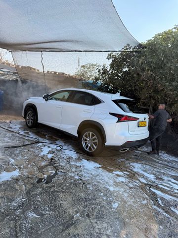 לקסוס NX