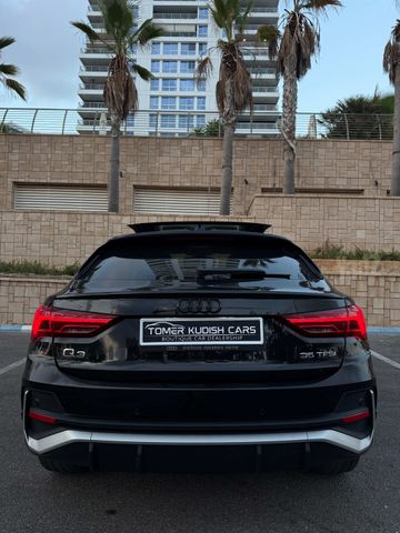 אאודי Q3