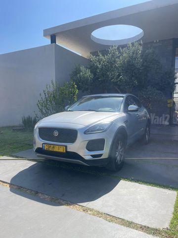 מודעת רכב יגואר E-Pace