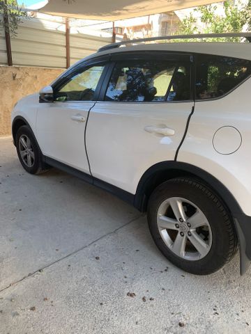 טויוטה RAV4