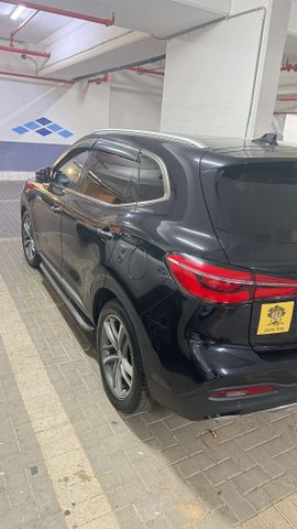 אם ג'י EHS PHEV