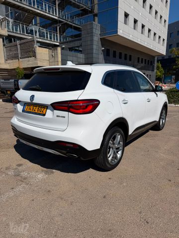 אם ג'י EHS PHEV
