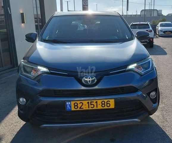 טויוטה RAV4