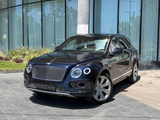 בנטאיגה Mulliner פלאג-אין אוט׳ 5 מק 3.0 (443 כ״ס)