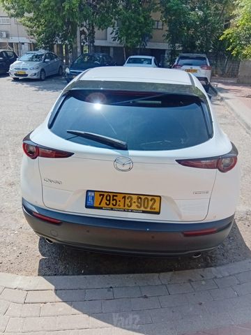 מאזדה CX-30