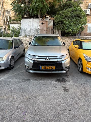 מודעת רכב מיצובישי אאוטלנדר