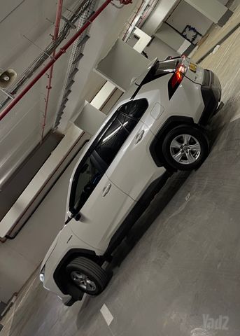 טויוטה RAV4