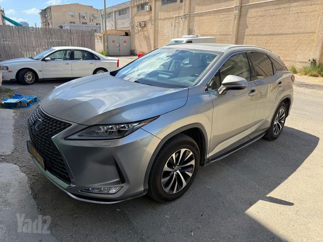 לקסוס RX