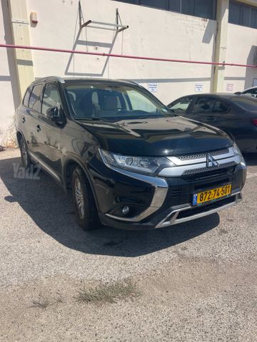 מיצובישי אאוטלנדר