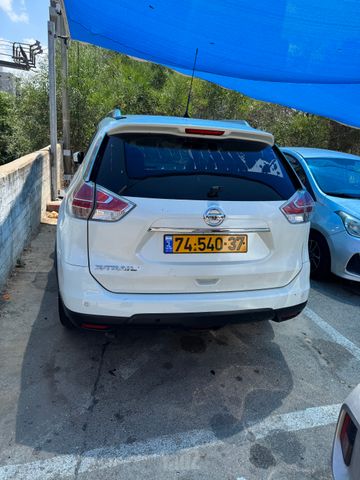 ניסאן אקס טרייל