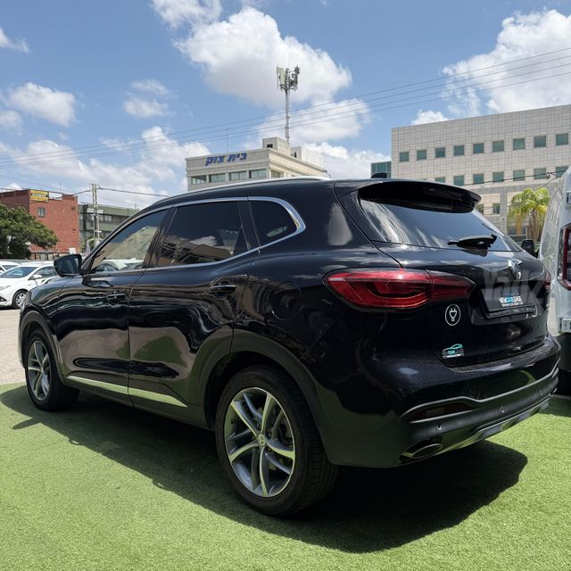 אם ג'י EHS PHEV