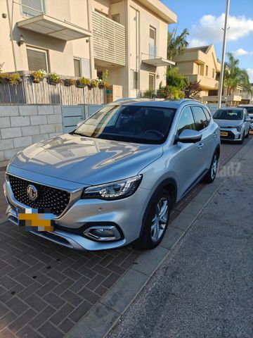 אם ג'י EHS PHEV