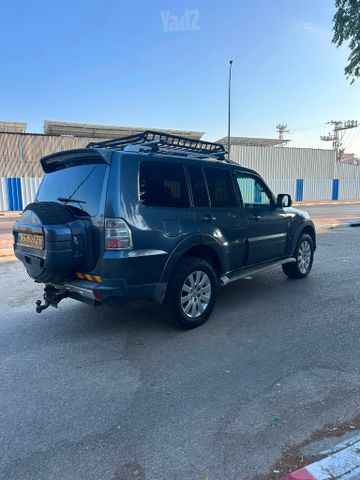מיצובישי פג'רו