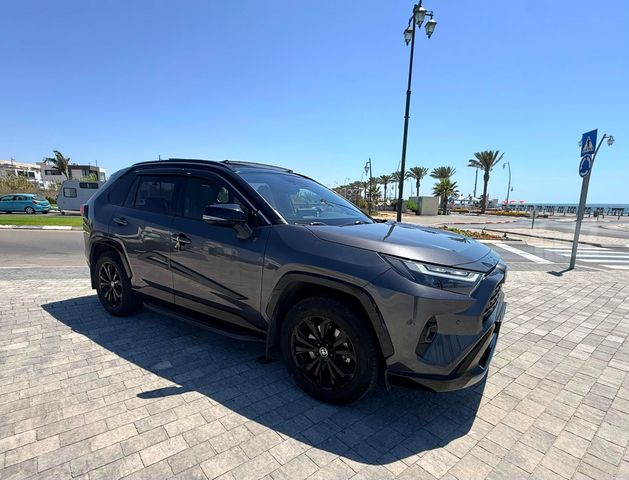 מודעת רכב טויוטה RAV4