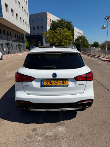 אם ג'י EHS PHEV