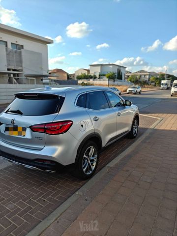 אם ג'י EHS PHEV