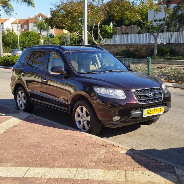 יונדאי סנטה פה