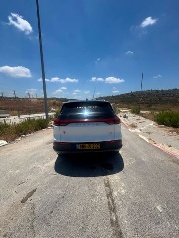 איוויס U5