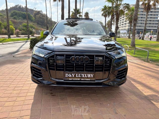 אאודי Q7
