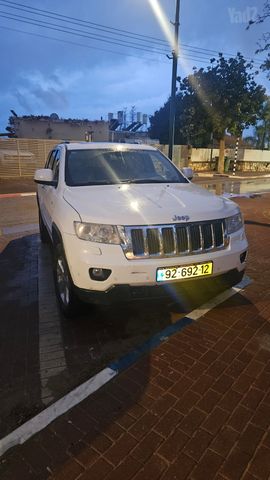 ג'יפ גרנד צ'ירוקי