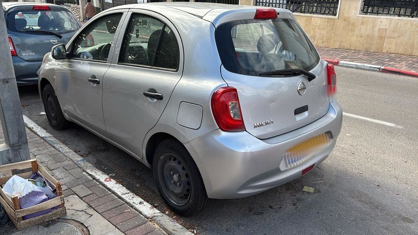 מודעת רכב ניסאן מיקרה