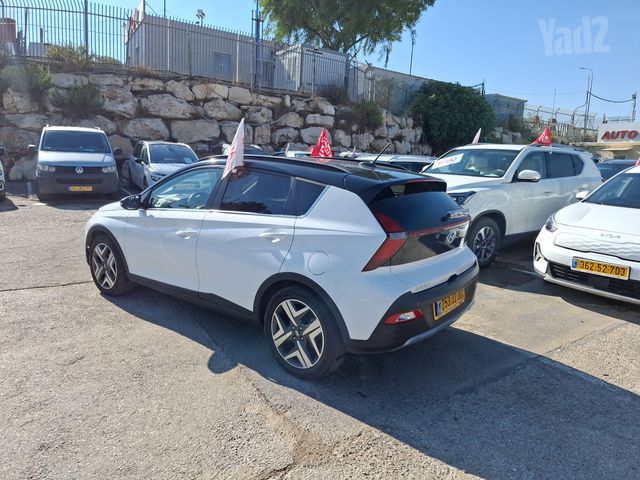 יונדאי באיון