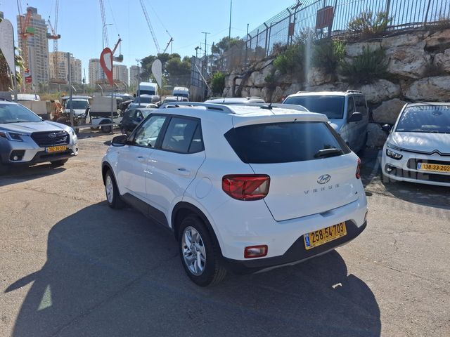 מודעת רכב יונדאי וניו 1