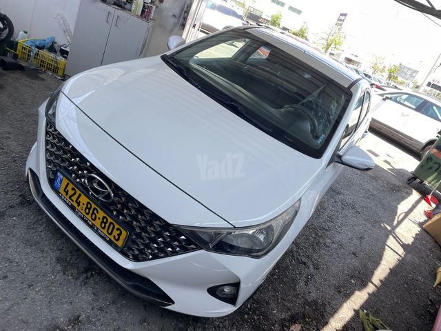 יונדאי אקסנט i25