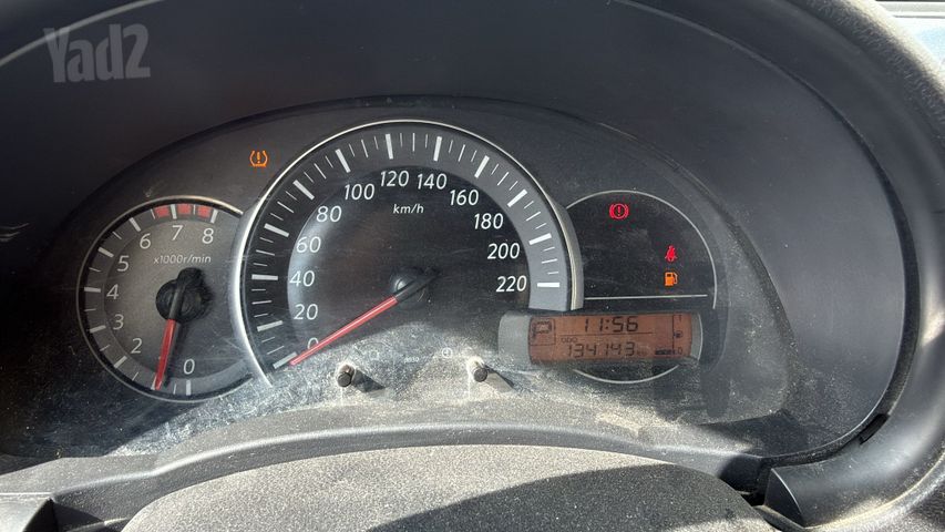 מודעת רכב ניסאן מיקרה 2