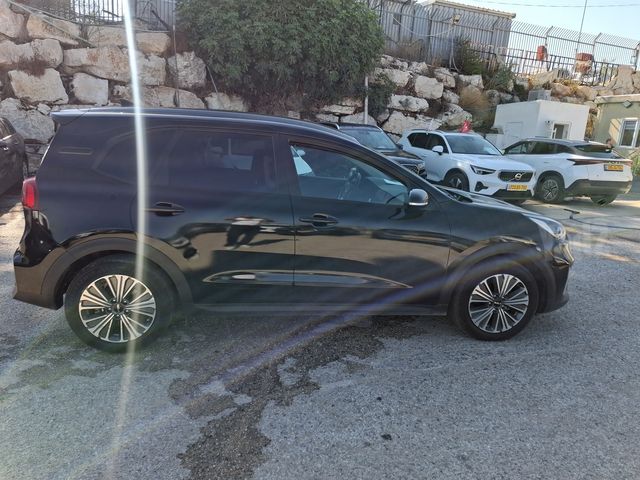 קיה נירו פלוס