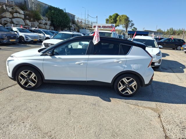 יונדאי באיון