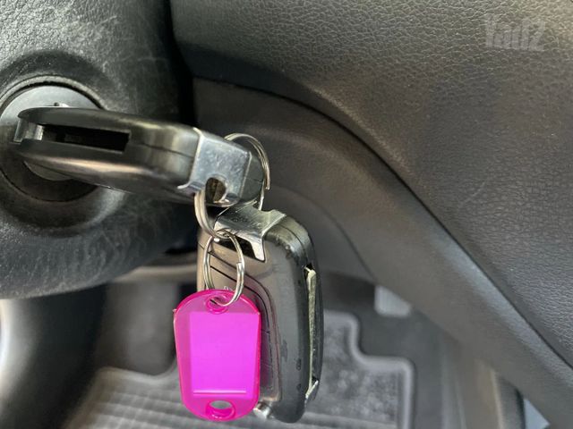 יונדאי אקסנט i25
