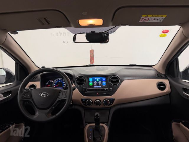 יונדאי i10