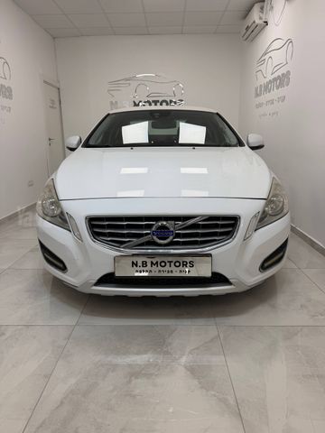 וולוו S60