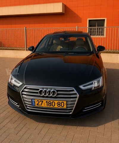 אאודי A4