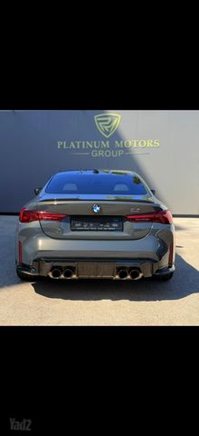 ב מ וו M4