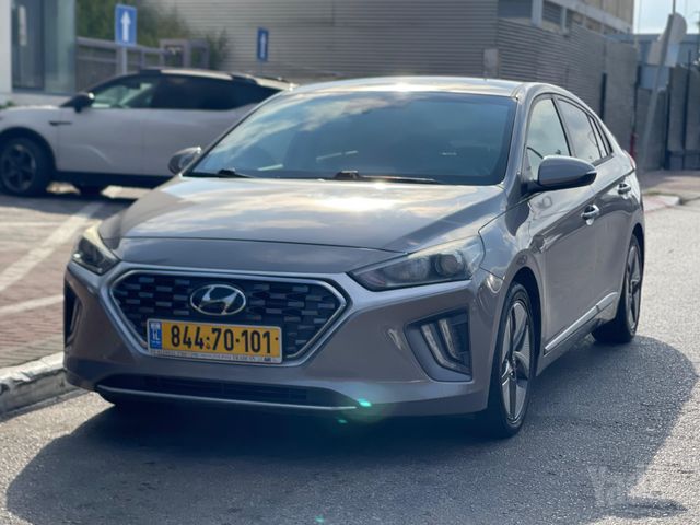 מודעת רכב יונדאי איוניק