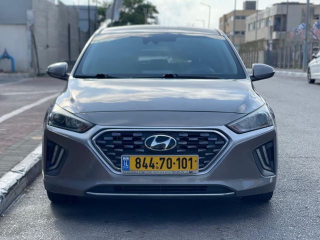 מודעת רכב יונדאי איוניק 1
